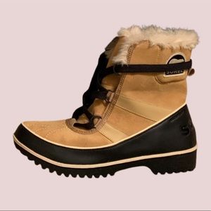 Sorel Women’s Boots Size 9